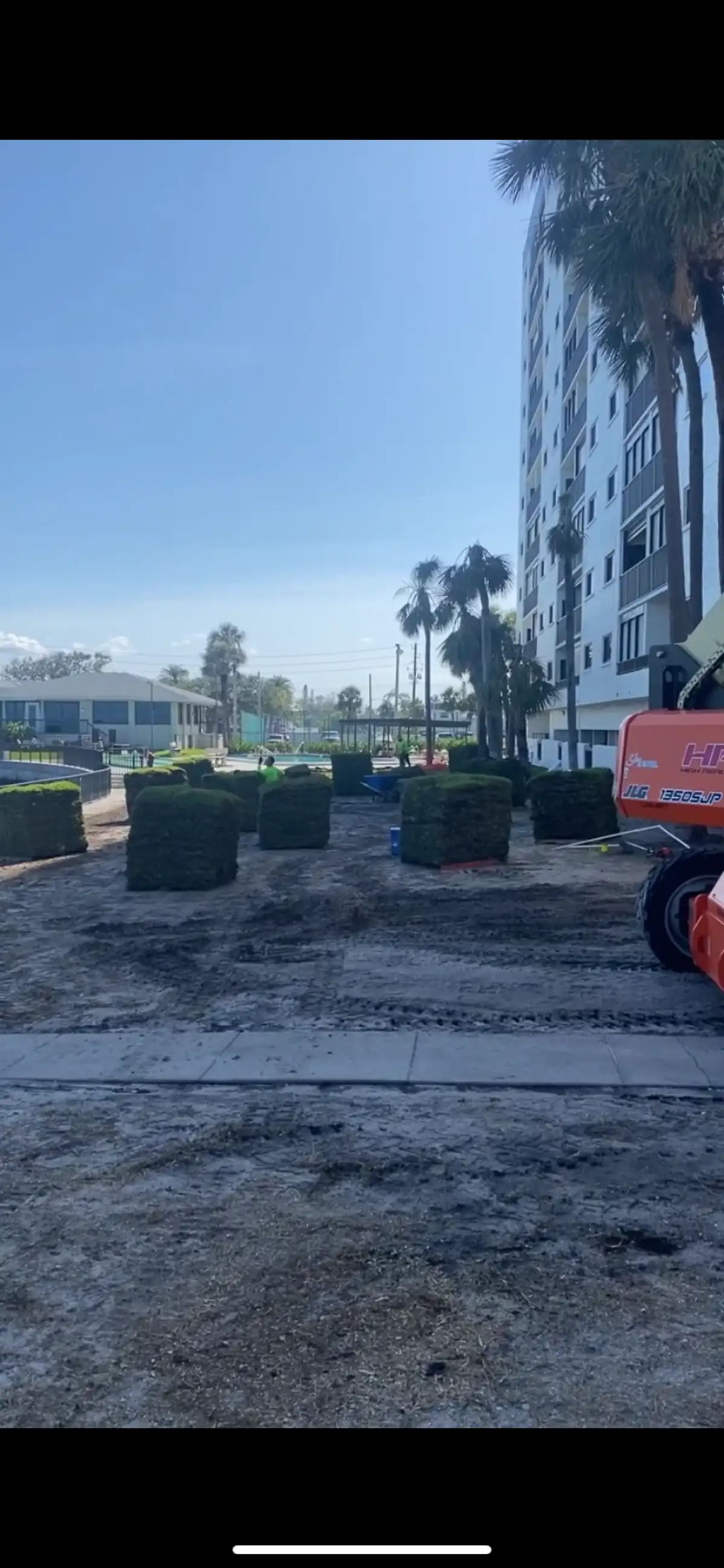 Decorative rock and planting bed design in St. Petersburg